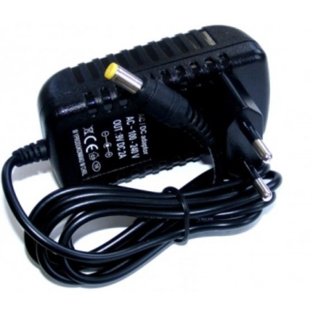 Stabilizált kapcsolóüzemű tápe. 9V 2A 5.5x2.5